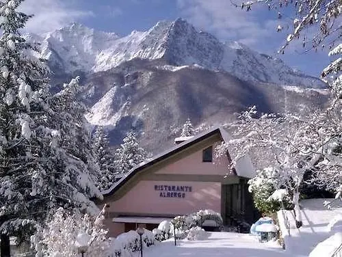 Hotel Delle Alpi Vagli di Sotto 3*,